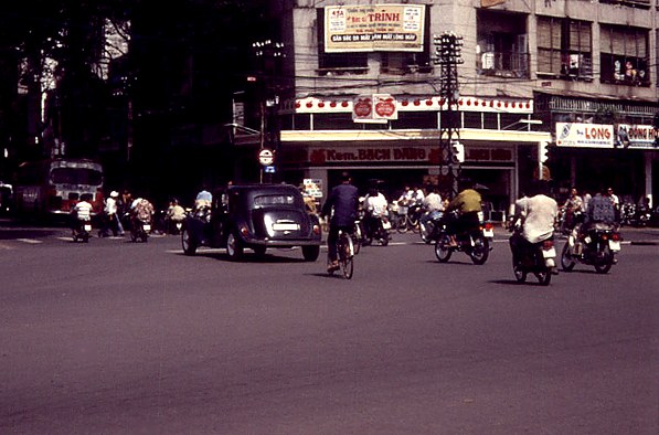 Vietnam photos - Ho Chi Minh City (Saigon) - Street Scene