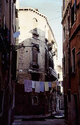 Italy - Venice Photos - Small Lane