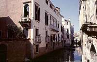 Venice photos - Palazzo and Canal
