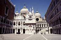 Venice photos - Palazzo Ducale - Courtyard