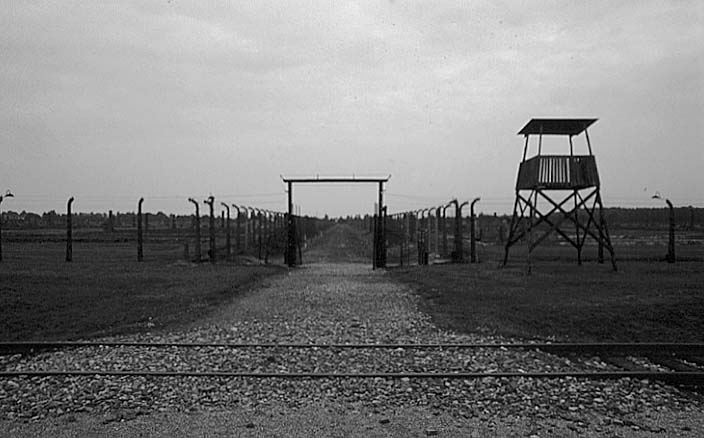 Poland photos - Auschwitz I I Birkenau - Gateway from selection ramp to men's camp - b&w