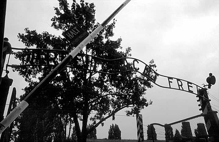 Poland photos - Auschwitz I - Main Gateway - b&w