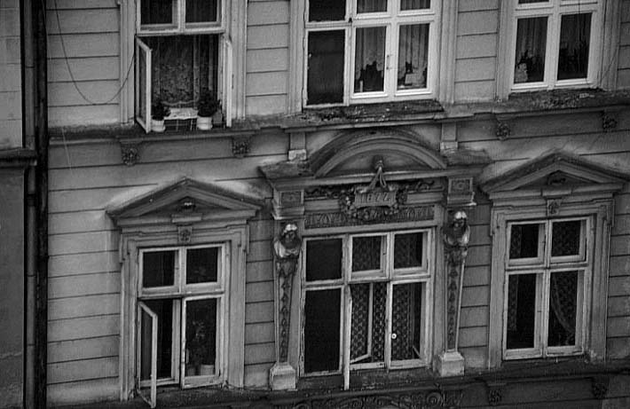 Poland photos - Krakow - Old Town - Rynek - b&w