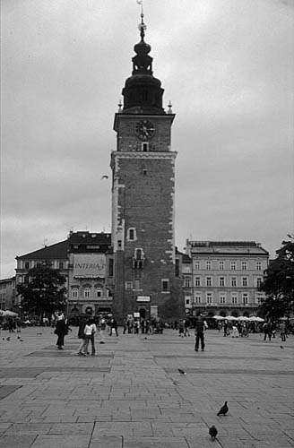 Poland photos - Krakow - Old Town - Rynek - b&w