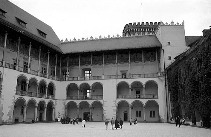 Poland photos - Krakow - Wawel - b&w