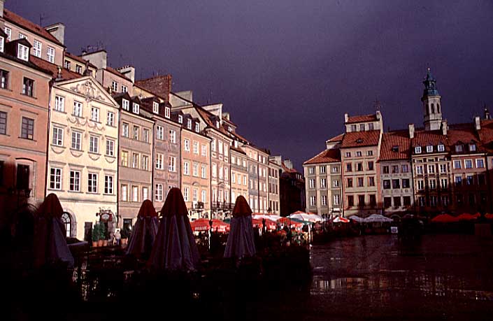 Poland photos - Warsaw - Rynek - color