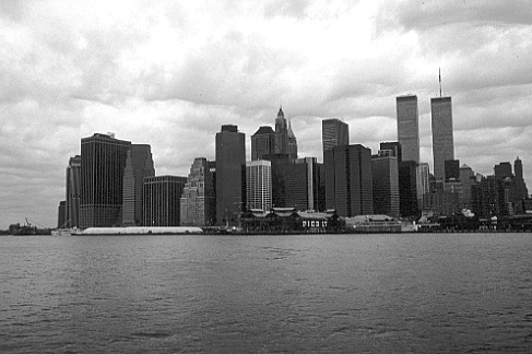 New York City photos -Brooklyn Waterfront - View onto Financial District