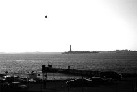 New York City photos - Battery Park - View onto the Statue of Liberty